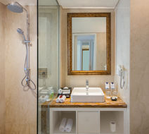 Swiss-Belboutique Yogyakarta Room