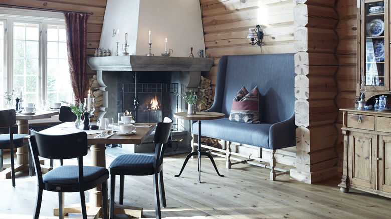 <b>Storfjord Hotel Restaurant</b>. Images powered by <a href="https://www.leonardoworldwide.com/" title="Leonardo Worldwide" target="_blank">Leonardo</a>.