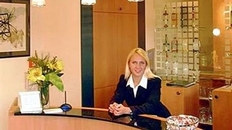 Hotel Niederraeder Hof Lobby