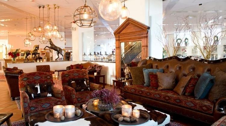 Sunlight House Hotel Lobby
