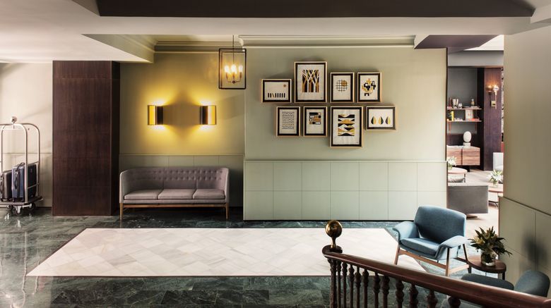<b>TOTEM Madrid Lobby</b>. Images powered by <a href="https://www.leonardoworldwide.com/" title="Leonardo Worldwide" target="_blank">Leonardo</a>.