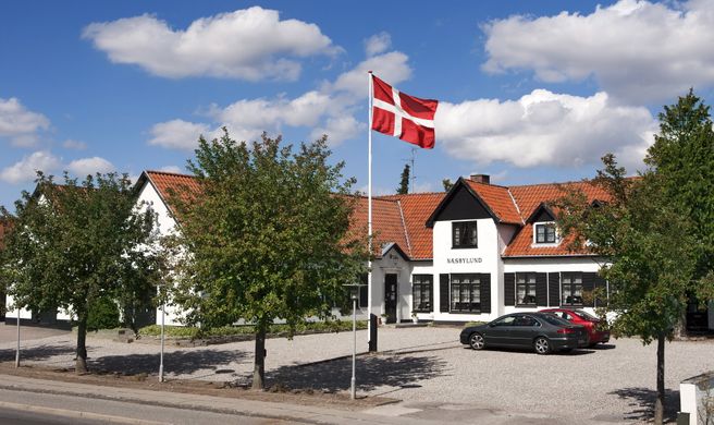 Naesbylund Kro og Hotel Exterior