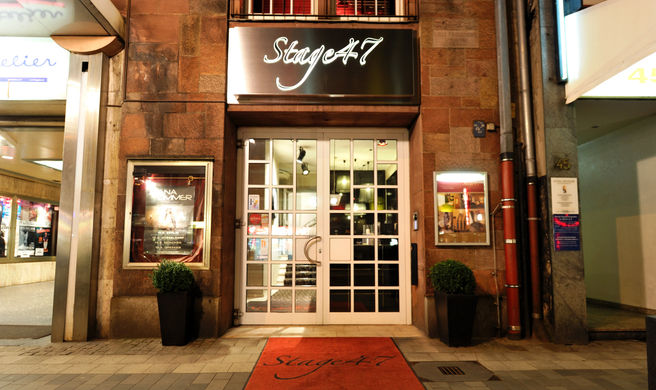 Hotel Stage 47 Exterior