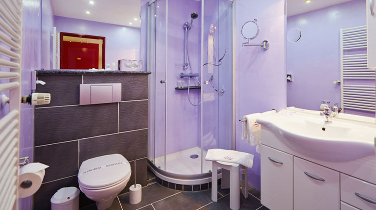Hotel Ambiente Room
