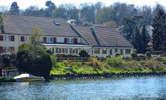 Logis Hotel des Lacs