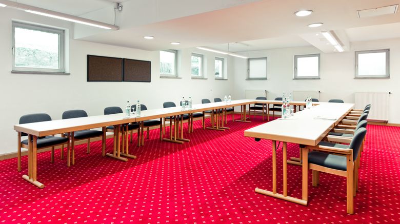 <b>Landhotel Schweiger's Meeting</b>. Images powered by <a href="https://www.leonardoworldwide.com/" title="Leonardo Worldwide" target="_blank">Leonardo</a>.