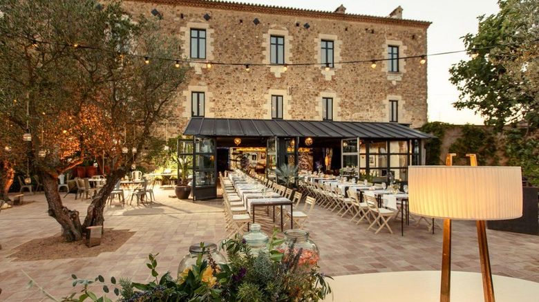 <b>Castell d'Emporda Hotel-Restaurant-Cafe Recreation</b>. Images powered by <a href="https://www.leonardoworldwide.com/" title="Leonardo Worldwide" target="_blank">Leonardo</a>.