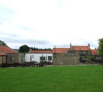 Cross Keys Hotel Exterior