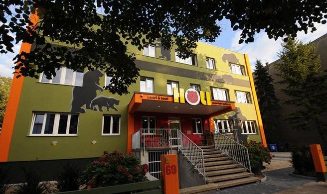 Holi Hostel & Hotel Exterior