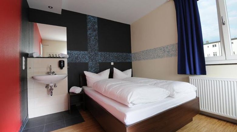 <b>Holi Hostel & Hotel Room</b>. Images powered by <a href="https://www.leonardoworldwide.com/" title="Leonardo Worldwide" target="_blank">Leonardo</a>.