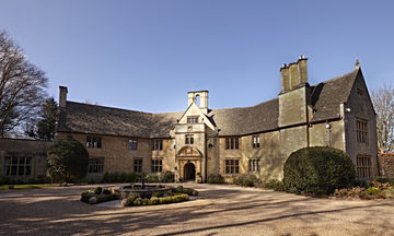 Foxhill Manor at Farncombe Estate