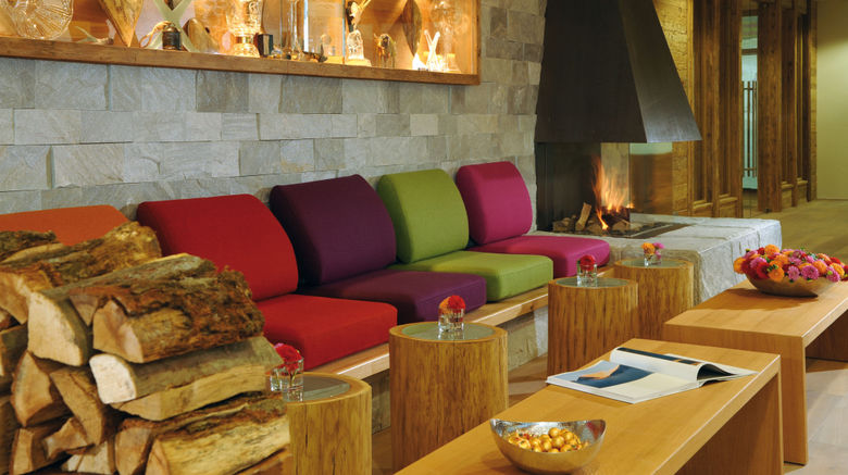 <b>Hotel Fire & Ice Lobby</b>. Images powered by <a href="https://www.leonardoworldwide.com/" title="Leonardo Worldwide" target="_blank">Leonardo</a>.