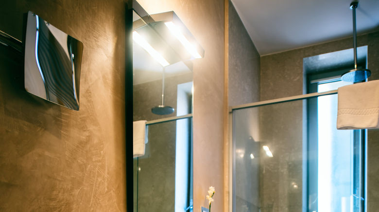 <b>Escalus Luxury Suites Verona Room</b>. Images powered by <a href="https://www.leonardoworldwide.com/" title="Leonardo Worldwide" target="_blank">Leonardo</a>.