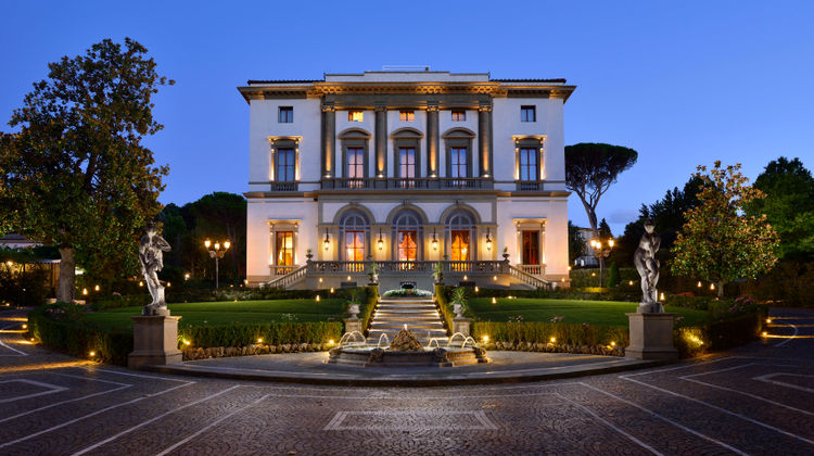 Villa Cora Exterior