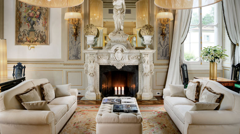 <b>Villa Cora Lobby</b>. Images powered by <a href="https://www.leonardoworldwide.com/" title="Leonardo Worldwide" target="_blank">Leonardo</a>.