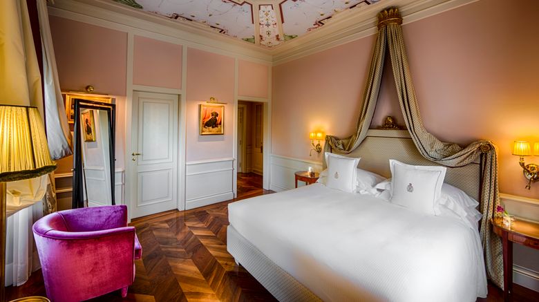 <b>Villa Cora Room</b>. Images powered by <a href="https://www.leonardoworldwide.com/" title="Leonardo Worldwide" target="_blank">Leonardo</a>.