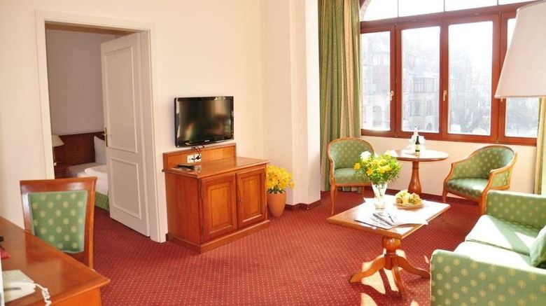 <b>Hotel Artushof Suite</b>. Images powered by <a href="https://www.leonardoworldwide.com/" title="Leonardo Worldwide" target="_blank">Leonardo</a>.