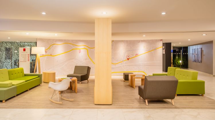 Fiesta Inn Perinorte Lobby
