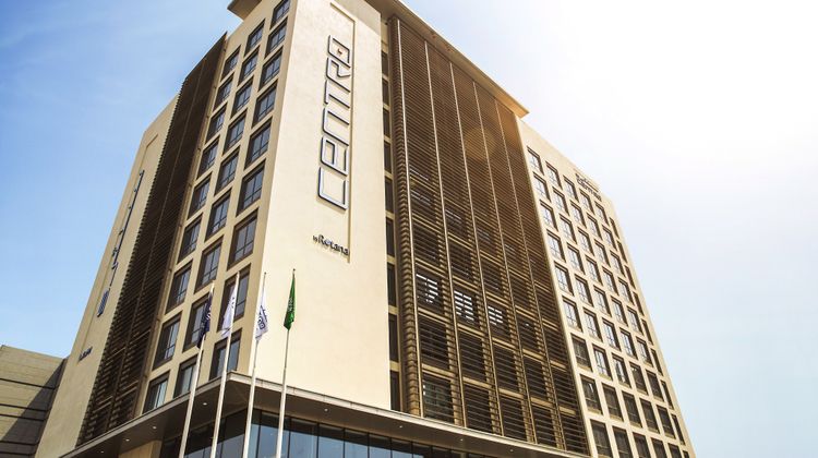 Centro Shaheen Exterior