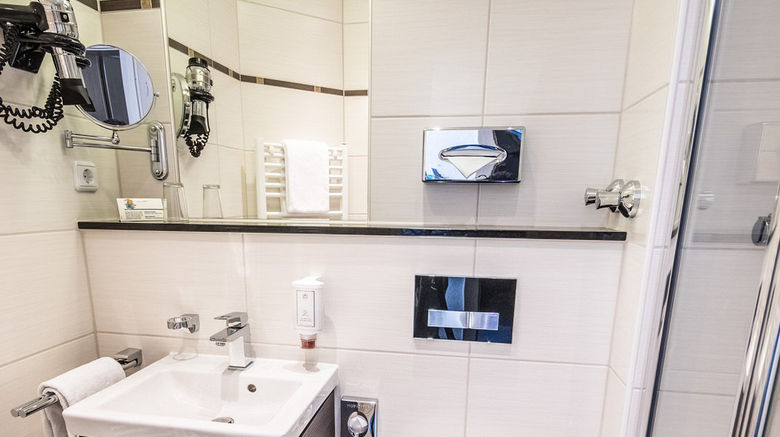 <b>Hotel Lousberg Room</b>. Images powered by <a href="https://www.leonardoworldwide.com/" title="Leonardo Worldwide" target="_blank">Leonardo</a>.