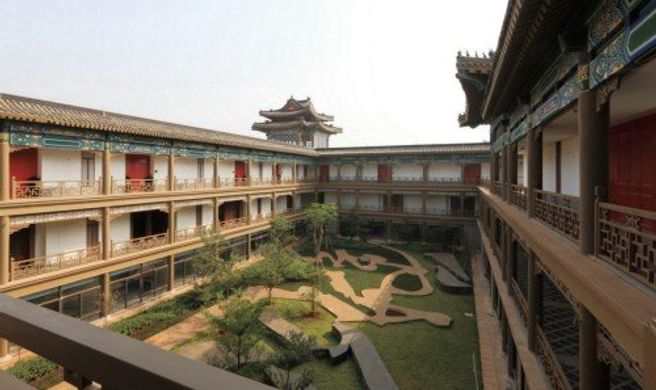 Eadry Royal Garden Hotel Exterior