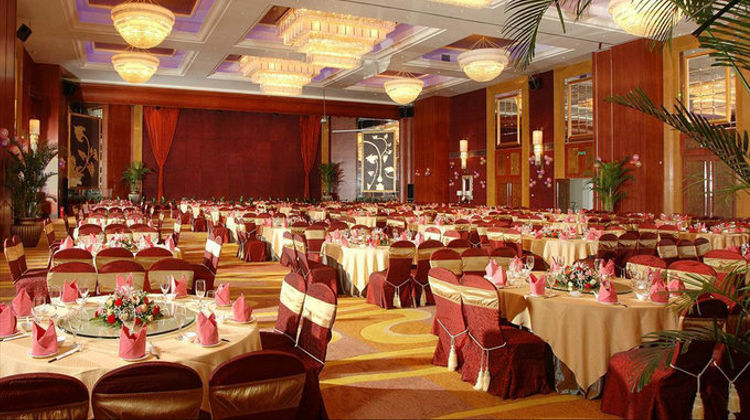 Royal Garden Hotel Ballroom