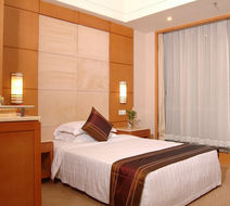 Pearl Garden Hotel Room