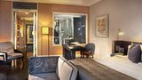 <b>Ascott Raffles Place Singapore Suite</b>. Images powered by <a href="https://www.leonardoworldwide.com/" title="Leonardo Worldwide" target="_blank">Leonardo</a>.