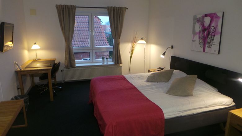<b>Tonderhus Hotel Room</b>. Images powered by <a href="https://www.leonardoworldwide.com/" title="Leonardo Worldwide" target="_blank">Leonardo</a>.