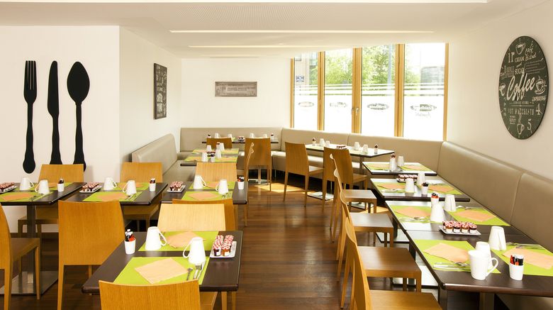 <b>Residhome Asnieres Restaurant</b>. Images powered by <a href="https://www.leonardoworldwide.com/" title="Leonardo Worldwide" target="_blank">Leonardo</a>.