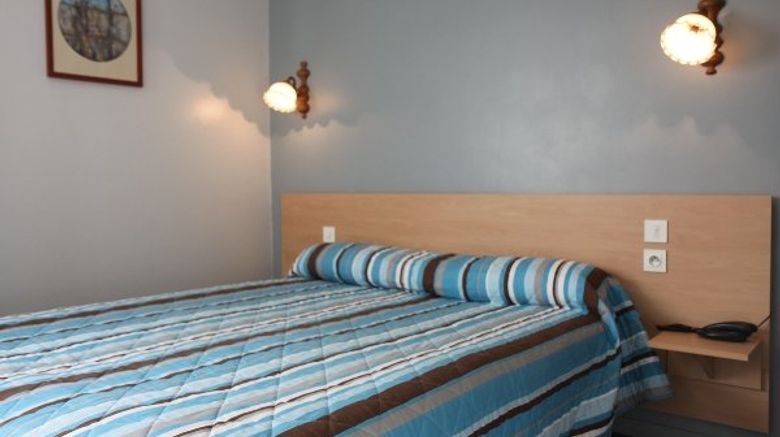 <b>P'tit Dej-HOTEL Clermont Centre Room</b>. Images powered by <a href="https://www.leonardoworldwide.com/" title="Leonardo Worldwide" target="_blank">Leonardo</a>.