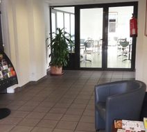 P'tit Dej-HOTEL Clermont Centre Lobby