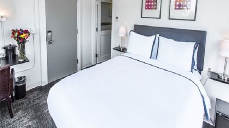 <b>Park Plaza Hotel Seguin and Chop House Room</b>. Images powered by <a href="https://www.leonardoworldwide.com/" title="Leonardo Worldwide" target="_blank">Leonardo</a>.