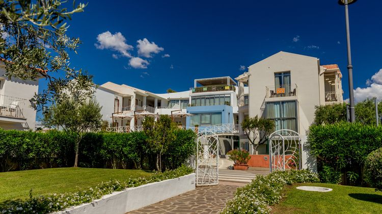The Pelican Beach Resort & SPA Spa
