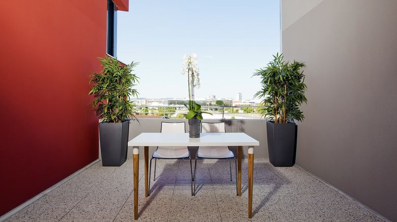 Residhome Appart Nanterre La Defense Exterior. Images powered by <a href="https://www.leonardoworldwide.com" target="_blank" rel="noopener">Leonardo</a>.