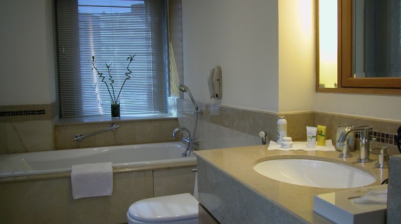 <b>Taj Wellington Mews Room</b>. Images powered by <a href=https://www.travelagewest.com/Hotels/Mumbai/
