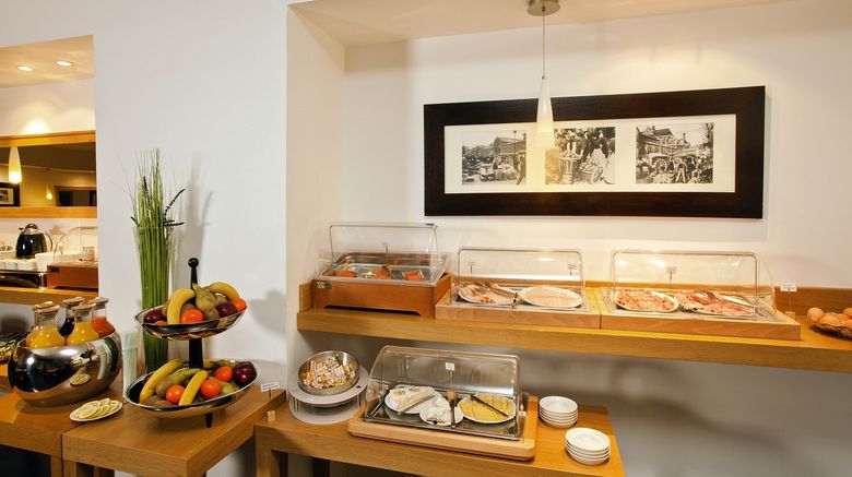 <b>Residhome Paris Opera Restaurant</b>. Images powered by <a href="https://www.leonardoworldwide.com/" title="Leonardo Worldwide" target="_blank">Leonardo</a>.