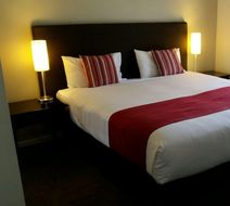 Quest Wagga Wagga Room