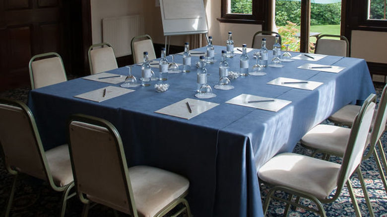 <b>Highley Manor Meeting</b>. Images powered by <a href="https://www.leonardoworldwide.com/" title="Leonardo Worldwide" target="_blank">Leonardo</a>.
