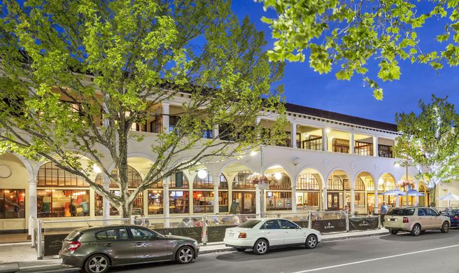Quest Canberra Exterior