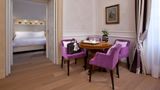 The Ashbee Hotel Suite