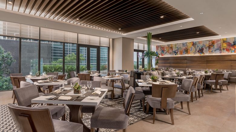 <b>Somerset Alabang Manila Room</b>. Images powered by <a href="https://www.leonardoworldwide.com/" title="Leonardo Worldwide" target="_blank">Leonardo</a>.
