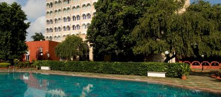 The Gateway Hotel Ganges Varanasi Exterior