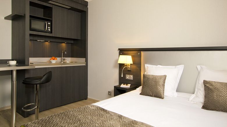 <b>Sejours & Affaires Mirabeau Room</b>. Images powered by <a href="https://www.leonardoworldwide.com/" title="Leonardo Worldwide" target="_blank">Leonardo</a>.