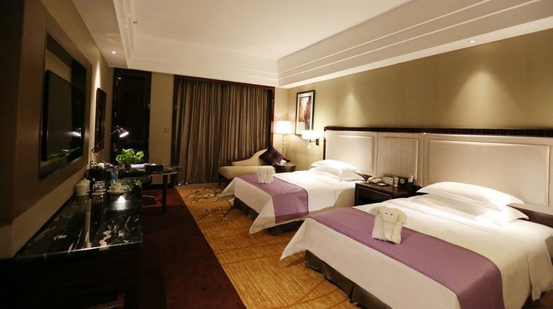 <b>Country Garden Phoenix Hotel LongJiang Room</b>. Images powered by <a href="https://www.leonardoworldwide.com/" title="Leonardo Worldwide" target="_blank">Leonardo</a>.