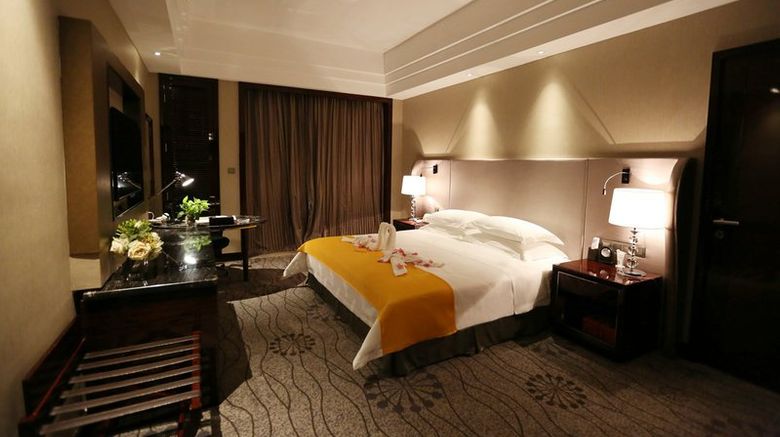 <b>Country Garden Phoenix Hotel LongJiang Room</b>. Images powered by <a href="https://www.leonardoworldwide.com/" title="Leonardo Worldwide" target="_blank">Leonardo</a>.
