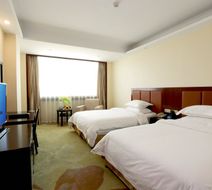 Yiding Hotel Room