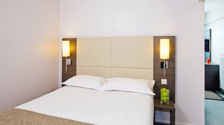 <b>Sejours & Affaires Lille Europe Room</b>. Images powered by <a href="https://www.leonardoworldwide.com/" title="Leonardo Worldwide" target="_blank">Leonardo</a>.