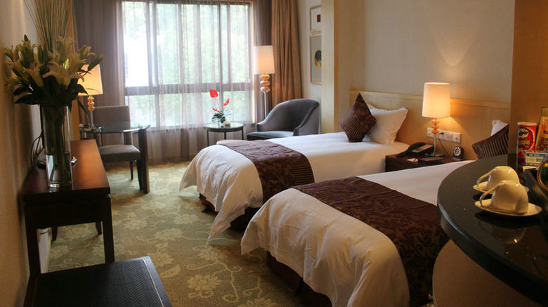 <b>Phoenix Villa Room</b>. Images powered by <a href="https://www.leonardoworldwide.com/" title="Leonardo Worldwide" target="_blank">Leonardo</a>.