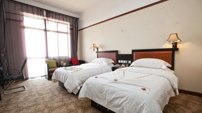 <b>Chenggong Maple Palace Hotel Room</b>. Images powered by <a href="https://www.leonardoworldwide.com/" title="Leonardo Worldwide" target="_blank">Leonardo</a>.